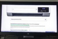 Ilustrasi tampilan layar komputer menampilkan hasil pencarian Google dengan kata kunci