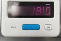 Tampilan antarmuka software resetter Epson L15180 dengan tombol reset waste ink pad counter yang ditunjuk.